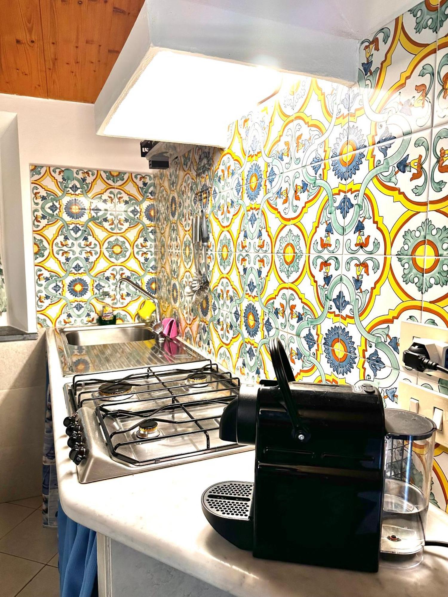 דירות ריומאג'ורה Good Vibes Penthouse Ca Lidia 5Terreparco מראה חיצוני תמונה
